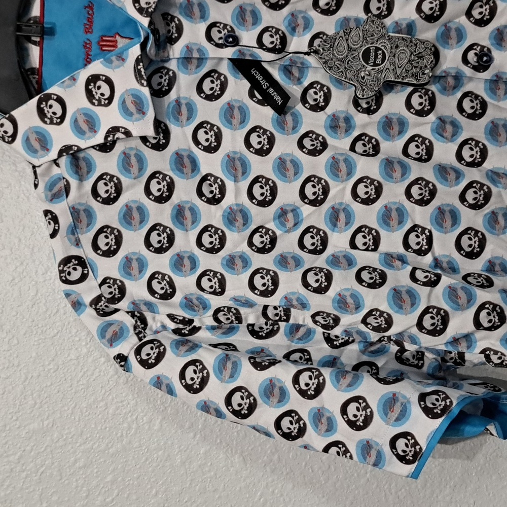 Visconti Shark N' Skull Print Short-Sleeve Woven Shirt - Picture 3 of 8
